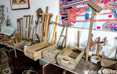 轉(zhuǎn)業(yè)軍人的情懷堅(jiān)守 自費(fèi)百萬(wàn)收藏兩萬(wàn)老物件，免費(fèi)開(kāi)放卻憂心失竊